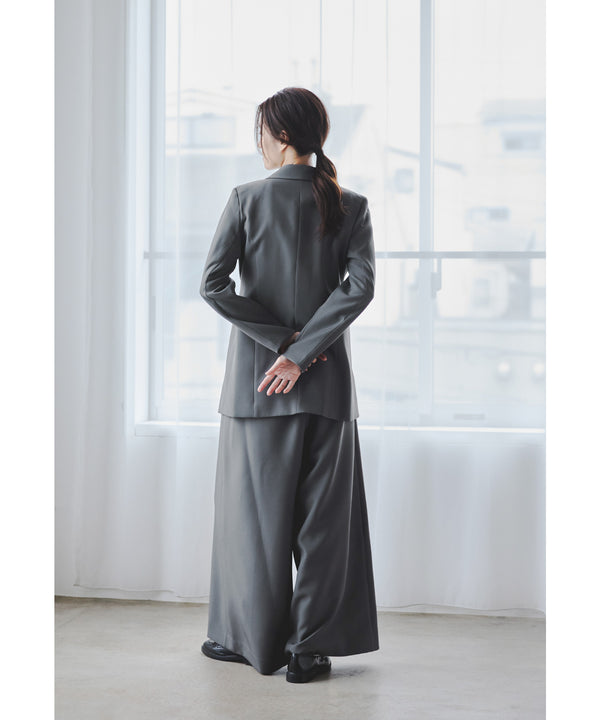 {"color":"\u30c1\u30e3\u30b3\u30fc\u30eb","info":"model\uff1aH165cm size\uff1aM"}