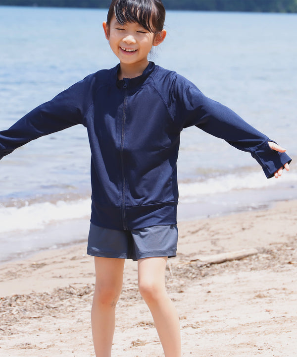 {"color":"\u30cd\u30a4\u30d3\u30fc","info":""}