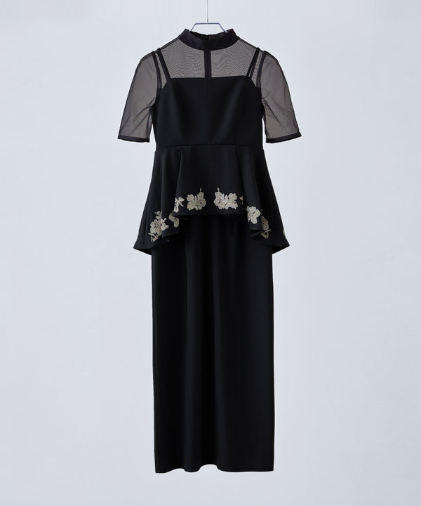 {"color":"\u30d6\u30e9\u30c3\u30af","info":""}