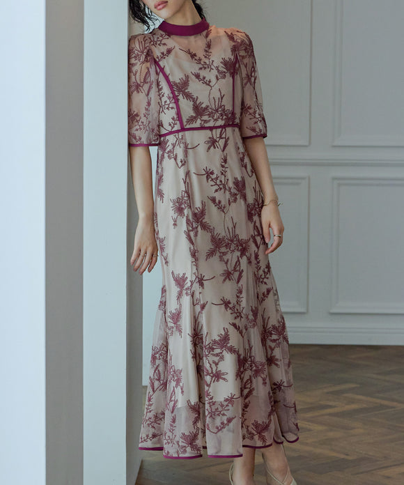 {"color":"\u30d4\u30f3\u30af","info":"model\uff1aH167cm size\uff1aM"}
