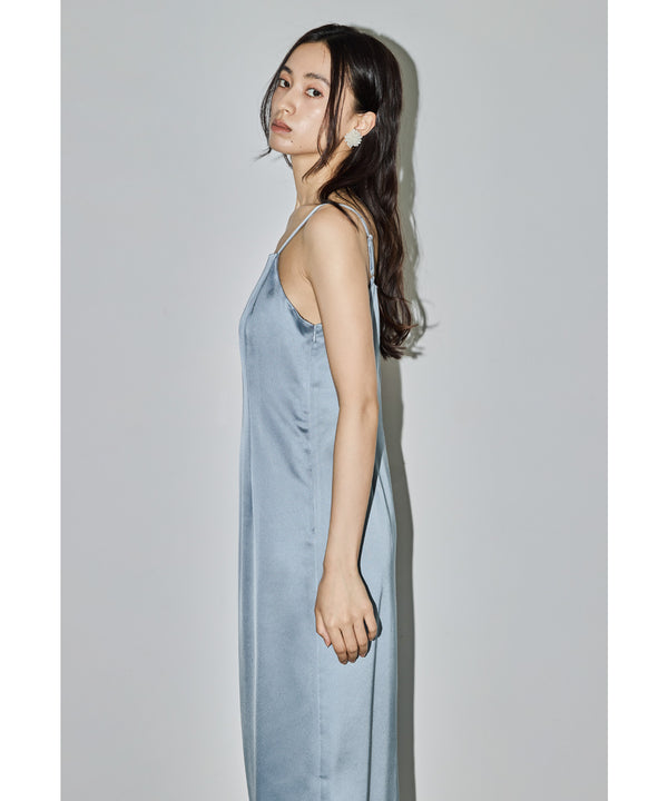 {"color":"\u30e9\u30a4\u30c8\u30d6\u30eb\u30fc","info":"model\uff1aH165cm size\uff1aM"}