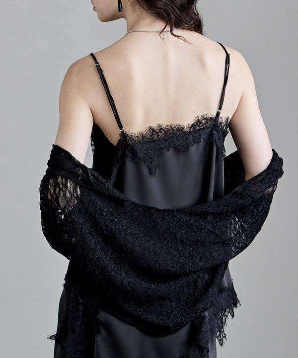 {"color":"\u30d6\u30e9\u30c3\u30af","info":"model\uff1aH166cm size\uff1aF"}