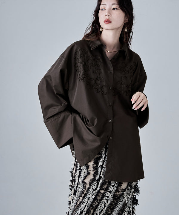 {"color":"\u30d6\u30e9\u30a6\u30f3","info":"model\uff1aH166cm size\uff1aF"}