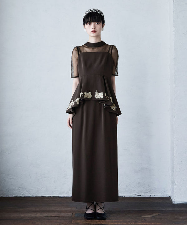 {"color":"\u30d6\u30e9\u30a6\u30f3","info":"model\uff1aH163cm size\uff1aM"}