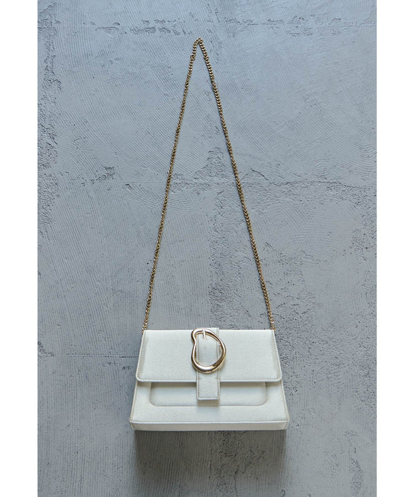 {"color":"","info":""}