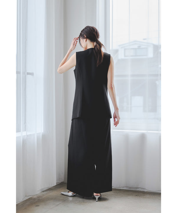 {"color":"\u30d6\u30e9\u30c3\u30af","info":"model\uff1aH166cm size\uff1aM"}