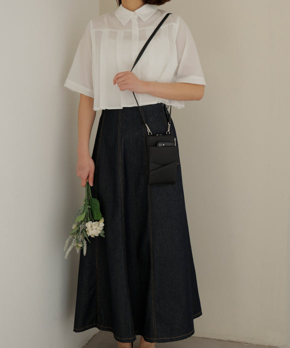 {"color":"\u30d6\u30e9\u30c3\u30af","info":"model\uff1aH171cm size\uff1aF"}