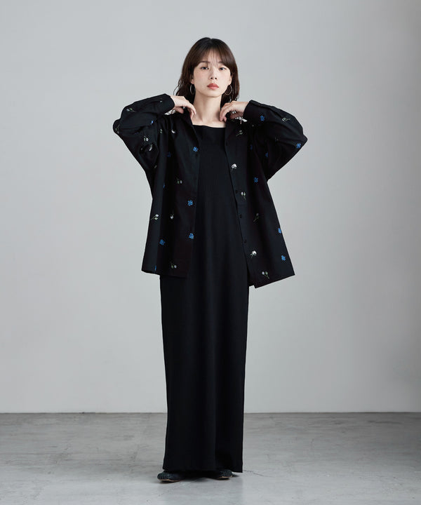 {"color":"\u30d6\u30e9\u30c3\u30af","info":"model\uff1aH166cm size\uff1aF"}