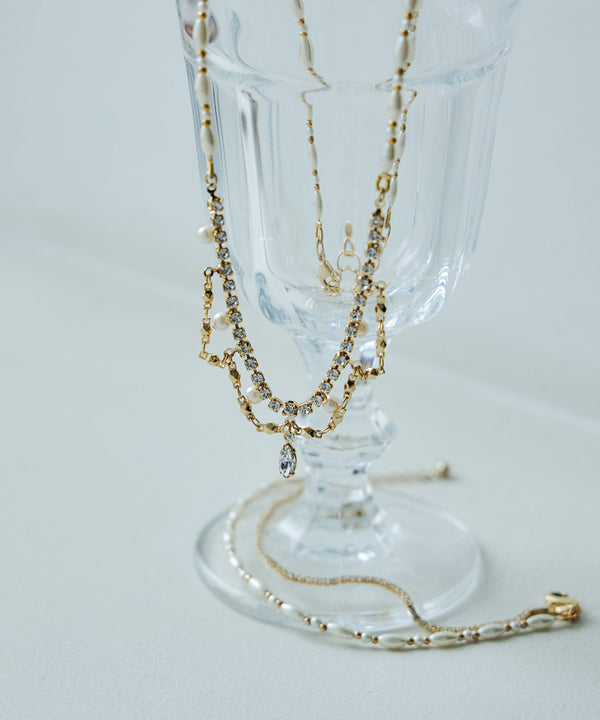 {"color":"","info":""}