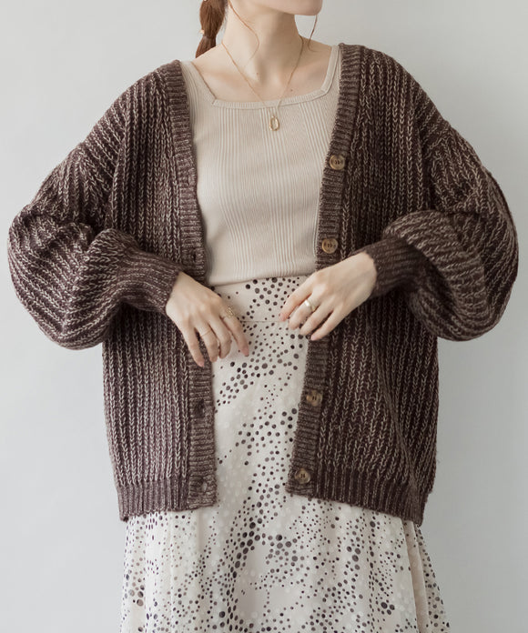 {"color":"\u30d6\u30e9\u30a6\u30f3","info":"model\uff1aH167cm size\uff1aM-L"}