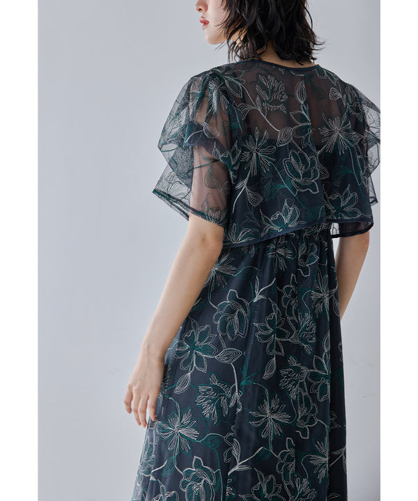 {"color":"\u30cd\u30a4\u30d3\u30fc","info":"model\uff1aH166cm size\uff1aM"}