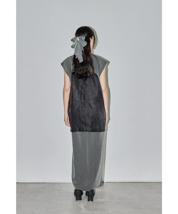 {"color":"\u30b0\u30ec\u30fc","info":"model\uff1aH165cm size\uff1aM"}