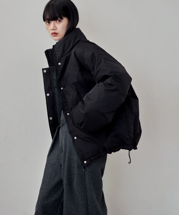 {"color":"\u30d6\u30e9\u30c3\u30af","info":"model\uff1aH163cm size\uff1aF"}