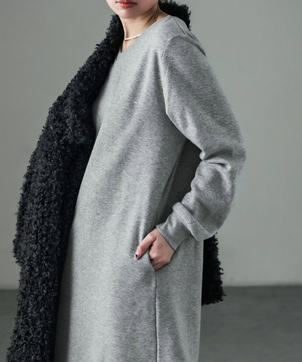 {"color":"\u30b0\u30ec\u30fc","info":"model\uff1aH158cm size\uff1aM"}