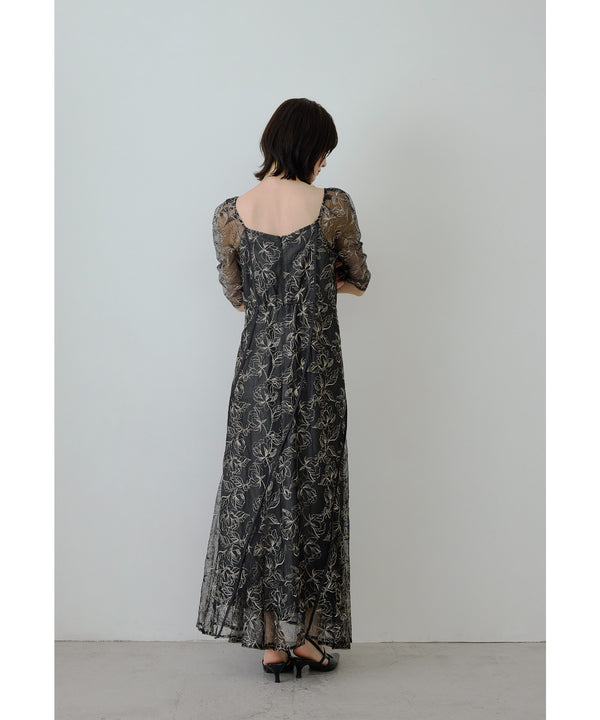 {"color":"\u30d6\u30e9\u30c3\u30af\u30e2\u30ab","info":"model\uff1aH166cm size\uff1aM"}