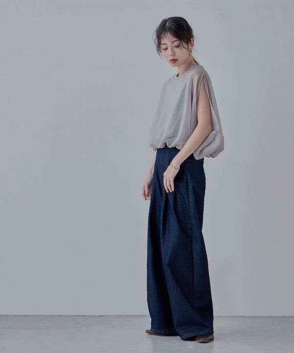 {"color":"\u30b0\u30ec\u30fc","info":"model\uff1aH166cm size\uff1aM"}