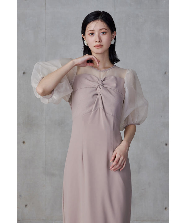 {"color":"\u30d4\u30f3\u30af\u30d9\u30fc\u30b8\u30e5","info":"model\uff1aH166cm size\uff1aM"}