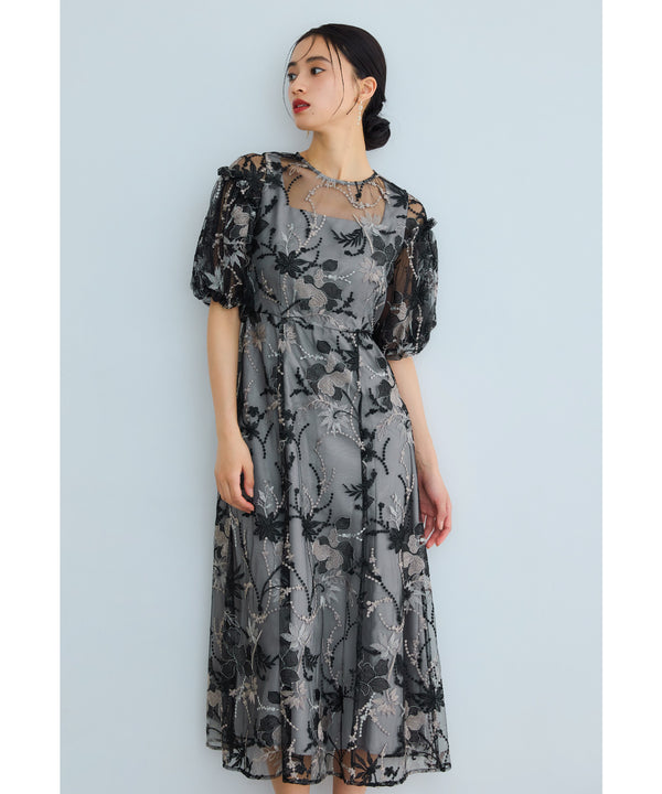{"color":"\u30d6\u30e9\u30c3\u30af","info":"model\uff1aH165cm size\uff1aM"}