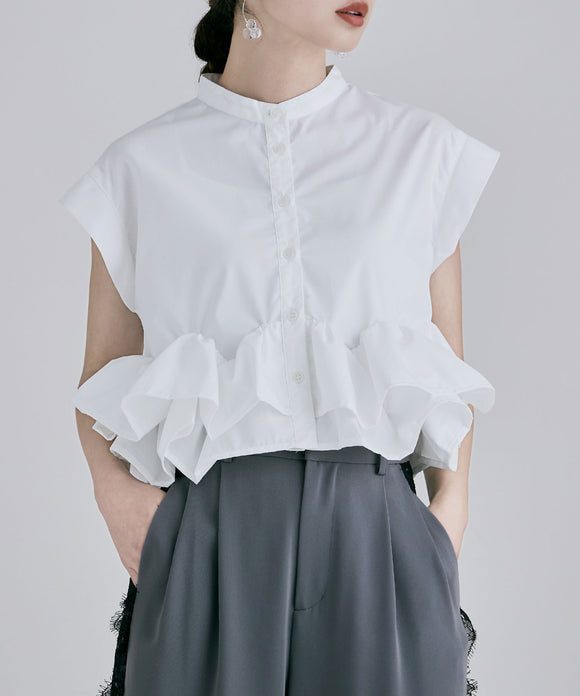 {"color":"\u30db\u30ef\u30a4\u30c8","info":"model\uff1aH166cm size\uff1aM"}