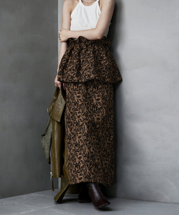 {"color":"\u30d6\u30e9\u30a6\u30f3","info":"model\uff1aH160cm size\uff1aF"}