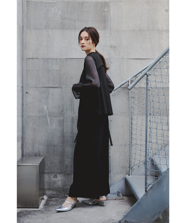 {"color":"\u30d6\u30e9\u30c3\u30af","info":"model\uff1aH165cm size\uff1aM"}