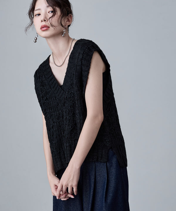 {"color":"\u30d6\u30e9\u30c3\u30af","info":"model\uff1aH166cm size\uff1aF"}