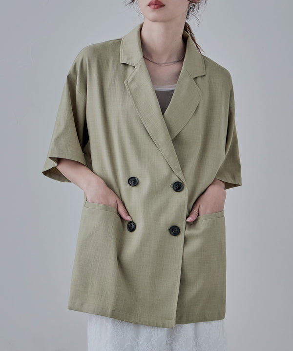{"color":"\u30d9\u30fc\u30b8\u30e5","info":"model\uff1aH166cm size\uff1aF"}