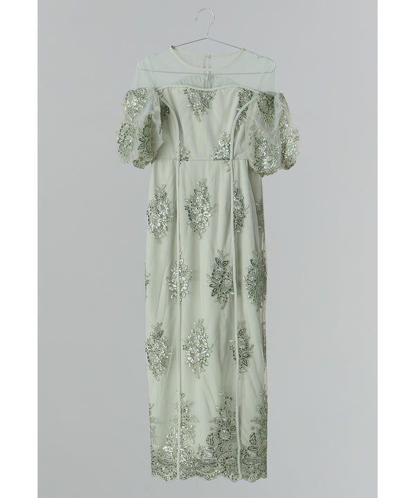 {"color":"\u30b0\u30ea\u30fc\u30f3","info":""}