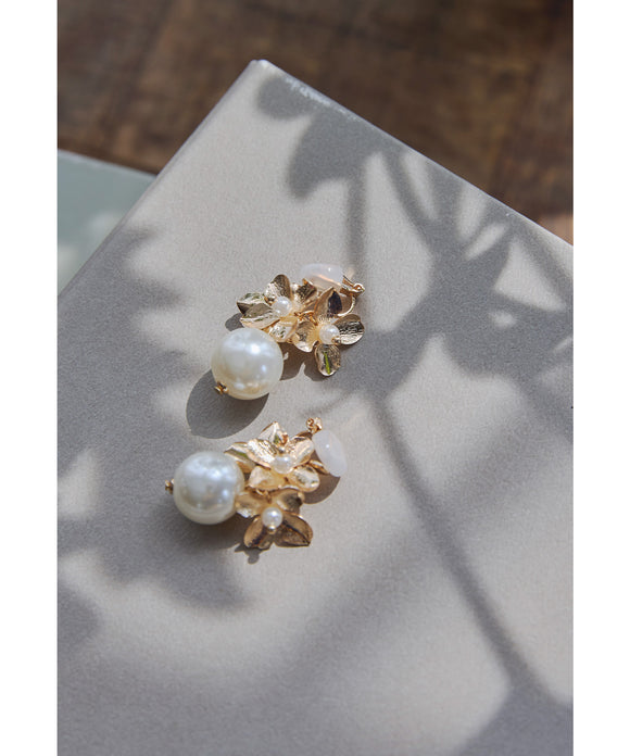 {"color":"\u30b4\u30fc\u30eb\u30c9","info":""}