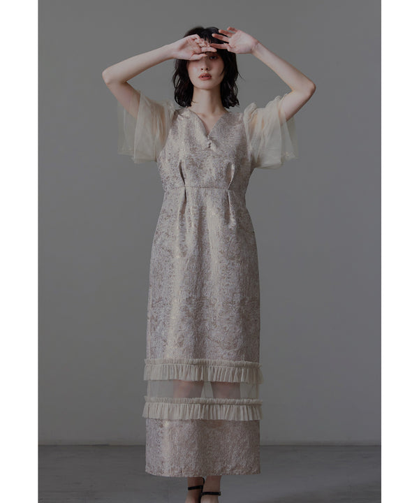 {"color":"\u30d4\u30f3\u30af\u30d9\u30fc\u30b8\u30e5","info":"model\uff1aH166cm size\uff1aM"}