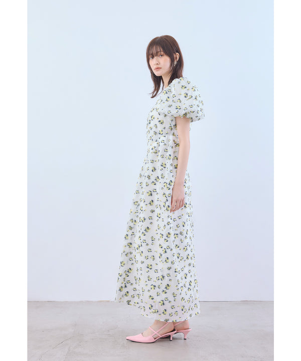 {"color":"\u30db\u30ef\u30a4\u30c8\u00d7\u30a4\u30a8\u30ed\u30fc","info":"model\uff1aH166cm size\uff1aM"}