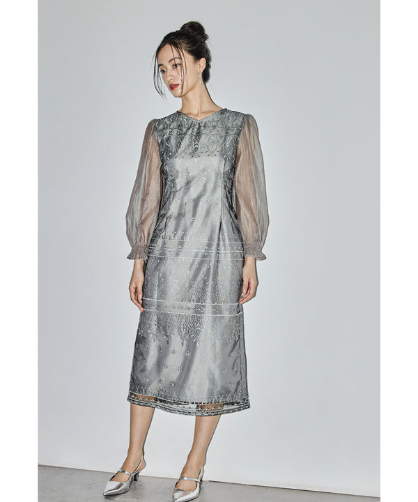 {"color":"\u30b7\u30eb\u30d0\u30fc","info":"model\uff1aH165cm size\uff1aM"}