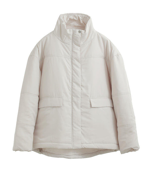 {"color":"\u30aa\u30d5\u30db\u30ef\u30a4\u30c8","info":"model\uff1aH158cm size\uff1aM"}