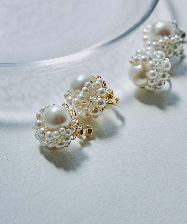 {"color":"\u30b4\u30fc\u30eb\u30c9","info":""}