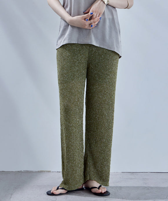 {"color":"\u30ab\u30fc\u30ad","info":"model\uff1aH170cm size\uff1aF"}