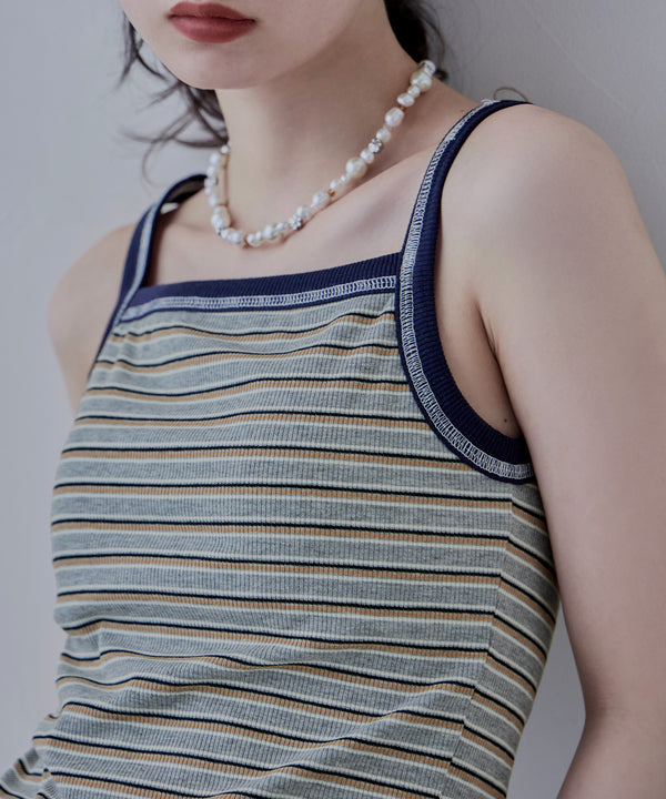 {"color":"\u30b0\u30ec\u30fc","info":"model\uff1aH163cm size\uff1aF"}