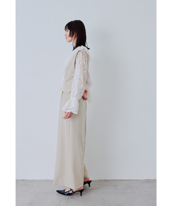 {"color":"\u30d9\u30fc\u30b8\u30e5","info":"model\uff1aH166cm size\uff1aM"}