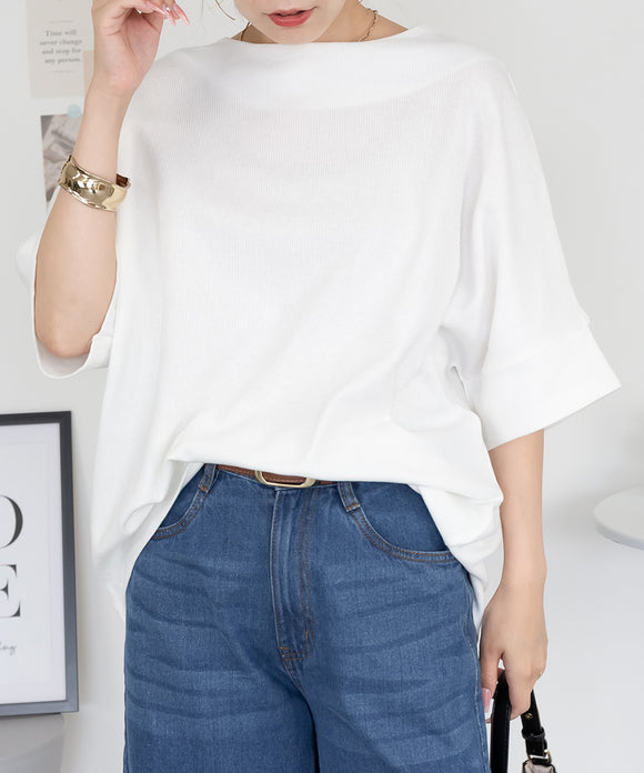 {"color":"\u30db\u30ef\u30a4\u30c8","info":"model\uff1aH160cm size\uff1aM-L"}