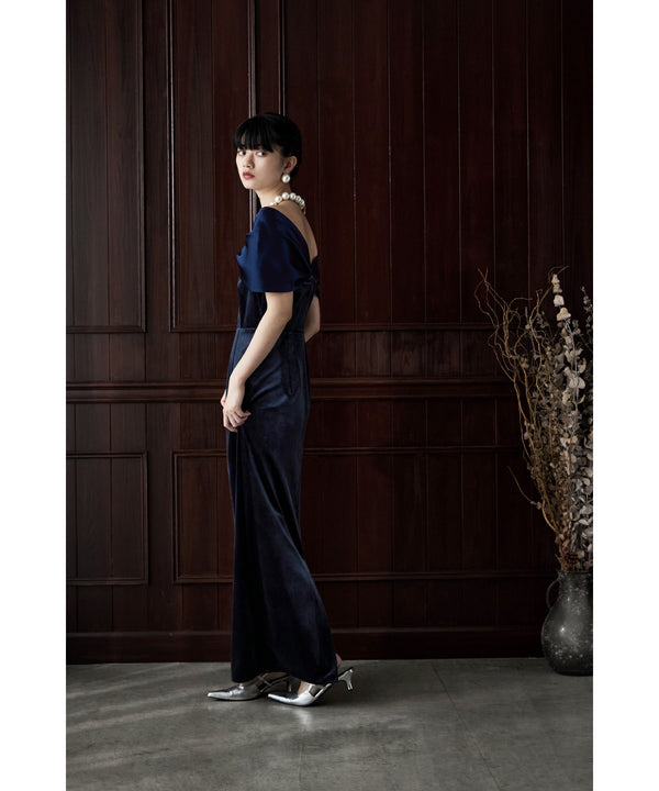 {"color":"\u30cd\u30a4\u30d3\u30fc","info":"model\uff1aH163cm size\uff1aM"}