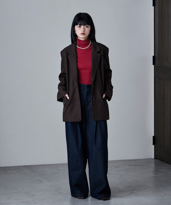{"color":"\u30ec\u30c3\u30c9","info":"model\uff1aH163cm size\uff1aF"}