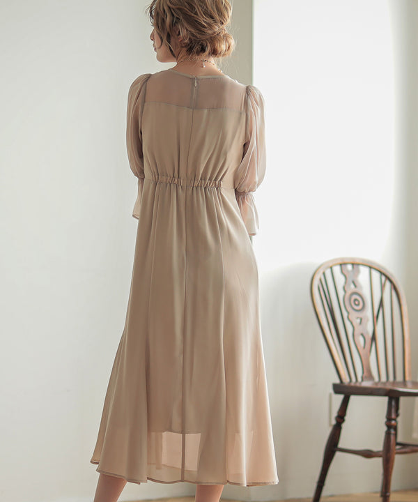 {"color":"\u30d9\u30fc\u30b8\u30e5","info":"size\uff1aM"}