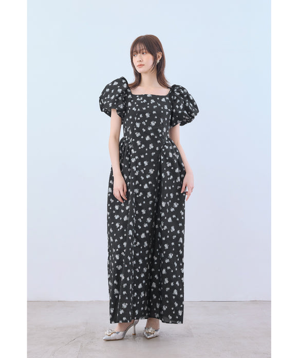 {"color":"\u30d6\u30e9\u30c3\u30af\u00d7\u30b0\u30ec\u30fc","info":"model\uff1aH166cm size\uff1aM(TALL)"}