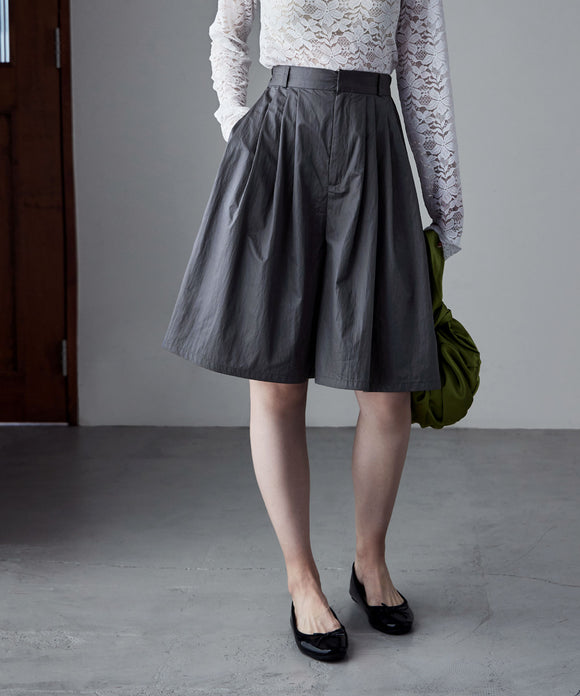 {"color":"\u30c1\u30e3\u30b3\u30fc\u30eb","info":"model\uff1aH160cm size\uff1aF"}