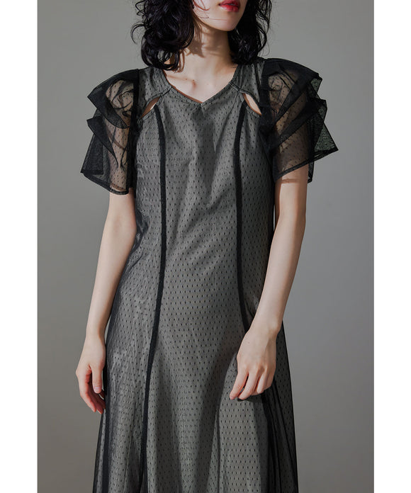 {"color":"\u30d6\u30e9\u30c3\u30af","info":"model\uff1aH167cm size\uff1aM"}