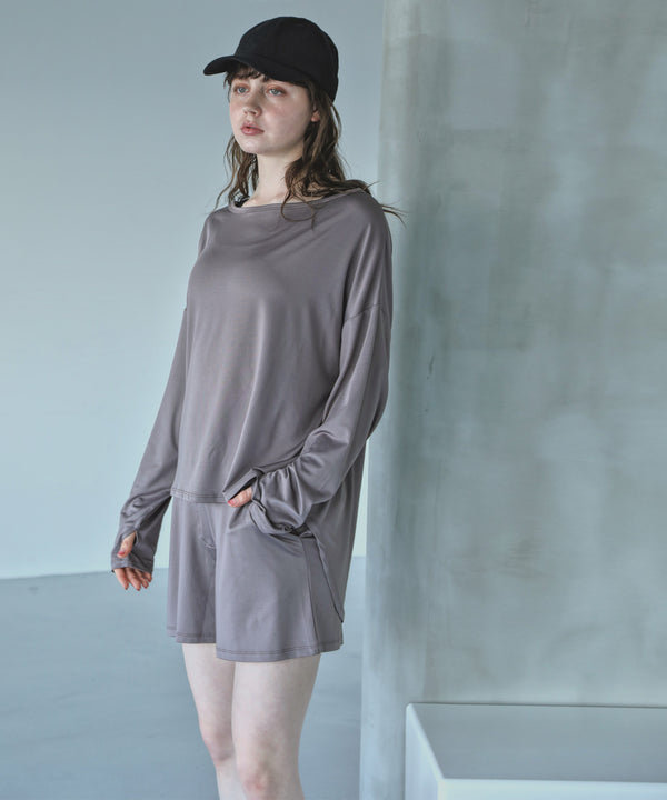 {"color":"\u30e2\u30ab","info":"model\uff1aH166cm size\uff1aM-L"}