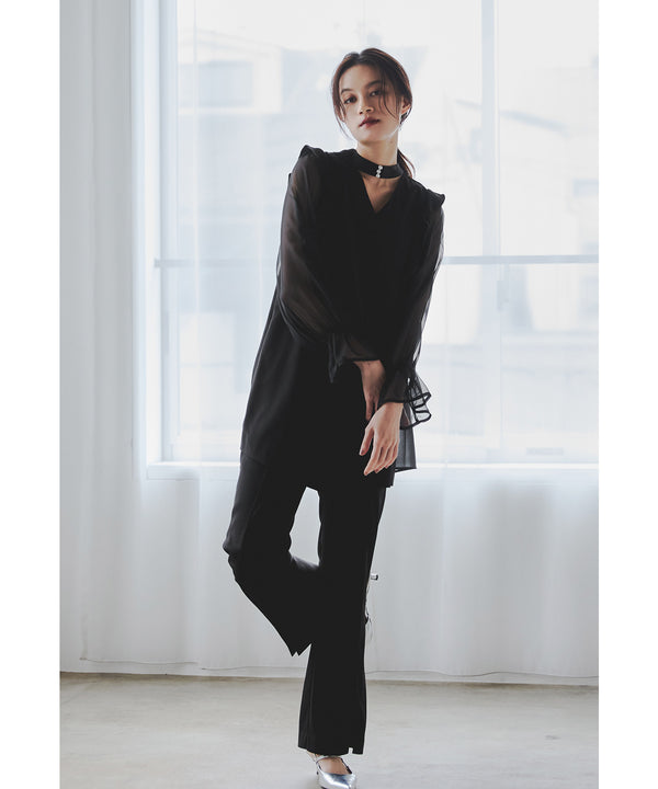 {"color":"\u30d6\u30e9\u30c3\u30af","info":"model\uff1aH165cm size\uff1aM"}