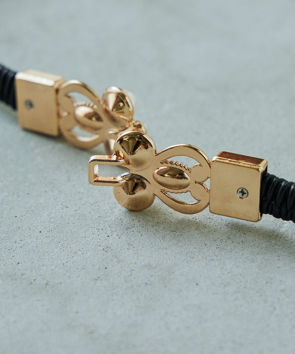 {"color":"","info":""}