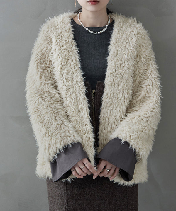 {"color":"\u30d9\u30fc\u30b8\u30e5","info":"model\uff1aH170cm size\uff1aM"}