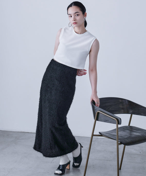 {"color":"\u30d6\u30e9\u30c3\u30af","info":"model\uff1aH163.5cm size\uff1aM"}