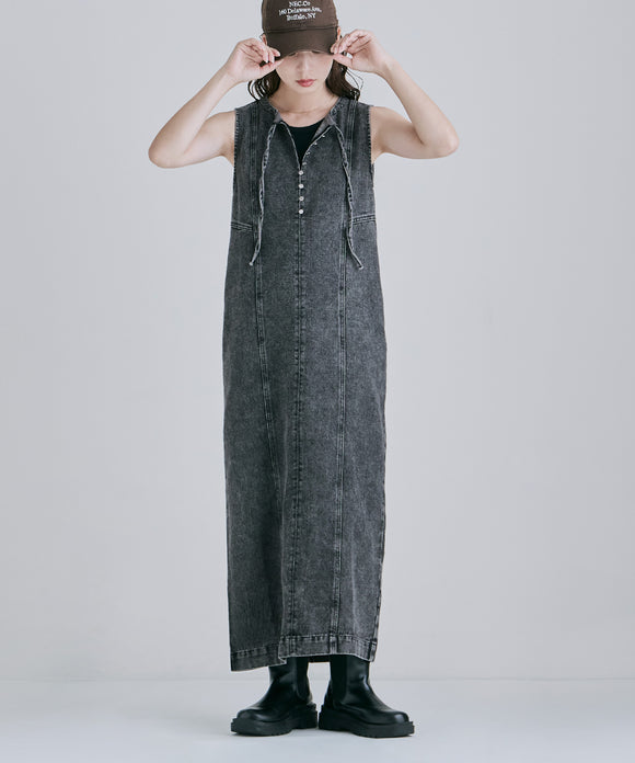 {"color":"\u30d6\u30e9\u30c3\u30af","info":"model\uff1aH166cm size\uff1aF"}
